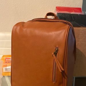 Meet your Posher, Nelson